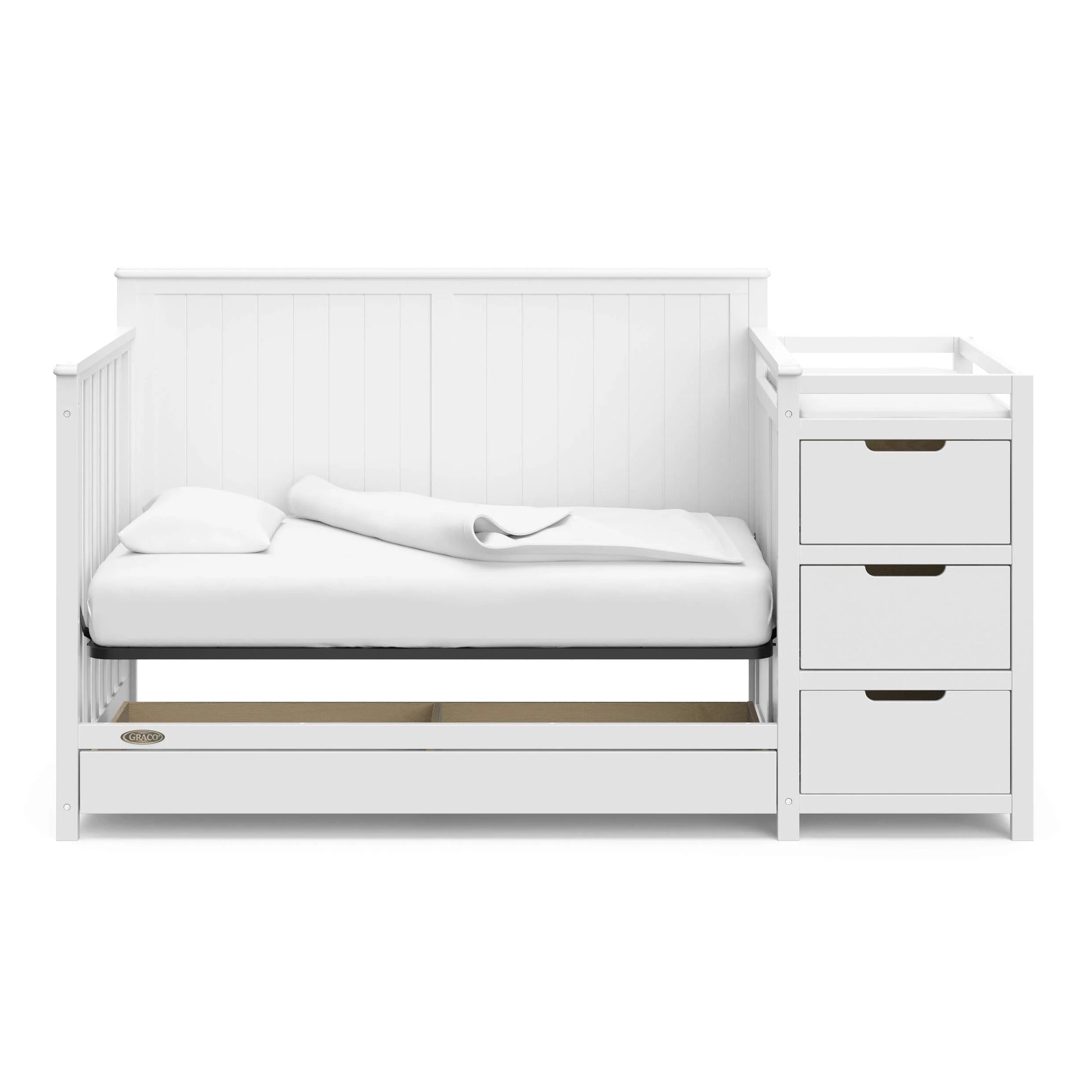 Graco Hadley 5-in-1 Convertible Crib and Changer with Drawer