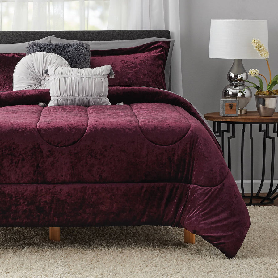 Mainstays Queen Size Metropolis Velvet Bed in A Bag Bedding Set with Bonus Sheet Set Plus Pillows - 10 ct