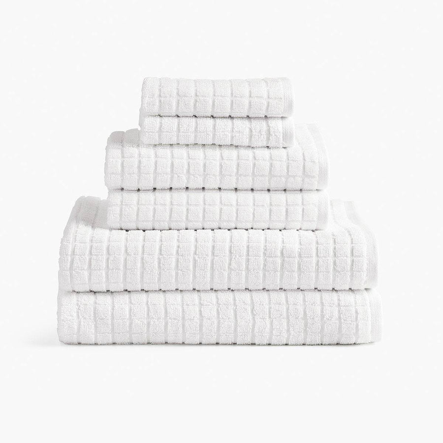 Under The Canopy Cotton & Hemp Towel - White White / Bath Sheet