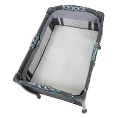 Baby Trend Resort Elite Nursery Center Playard with Bassinet and Travel Bag. Laguna Blue