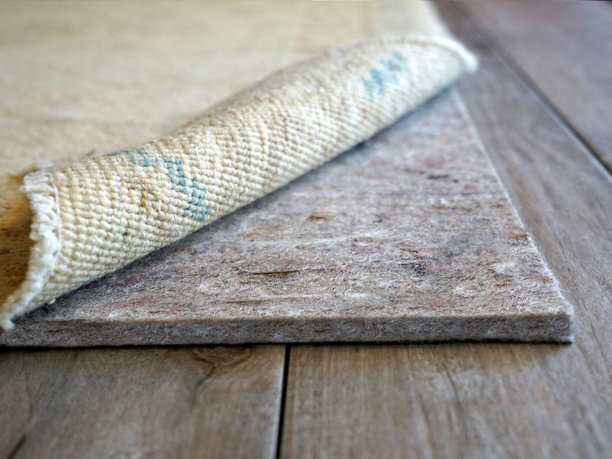 Rug Pad USA Superior Lock 2' x 4' x 1/4" Felt/Rubber Accent Rug Pad