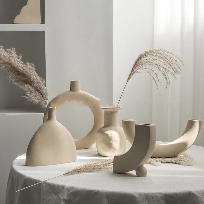 Nordic Ceramic Dry Flower Vase – Minimalist Matte Home Decor